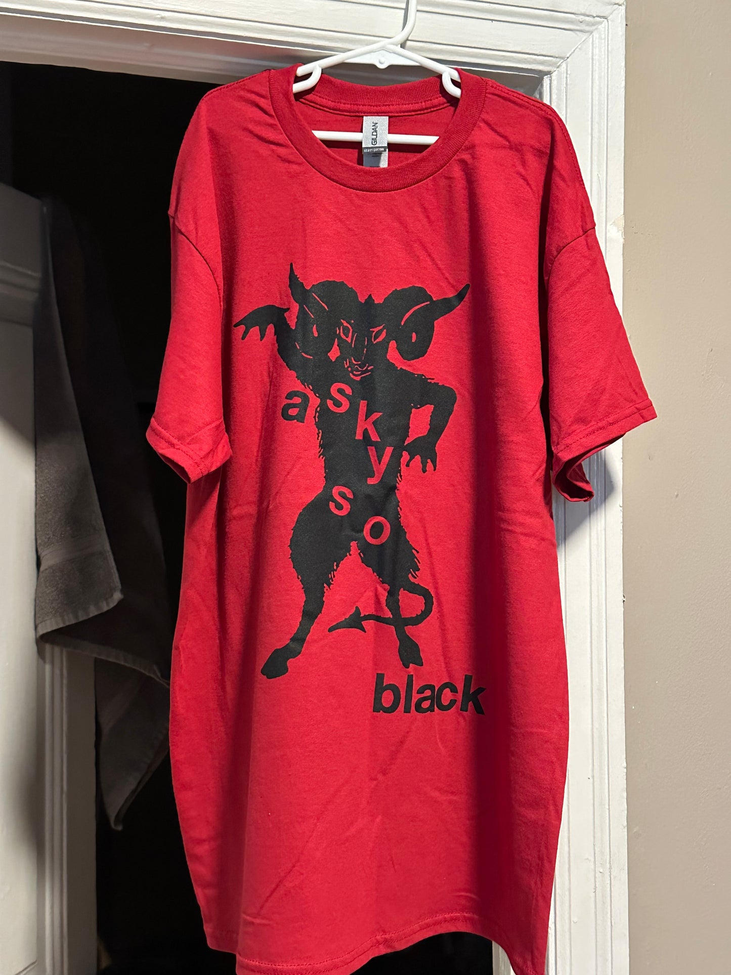 Devil Short Sleeve T-Shirt (Cardinal Red)